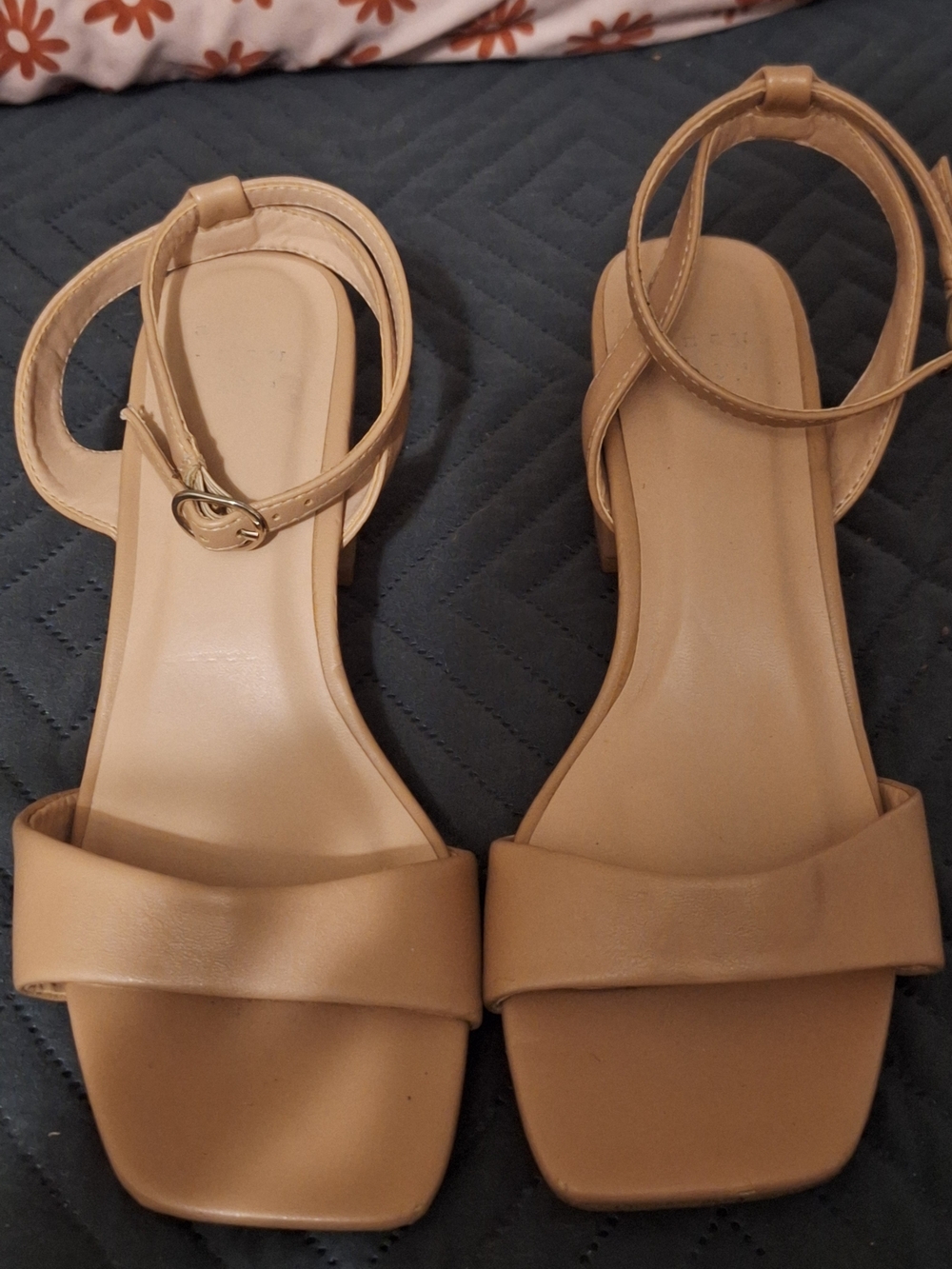 & Other Stories Beige Square-Toe Ankle-Strap Block Heels